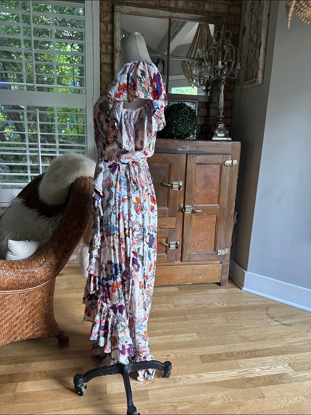ELF MADE BY HAND RUFFLE WRAP DRESS SMALL - Picture 4 of 10